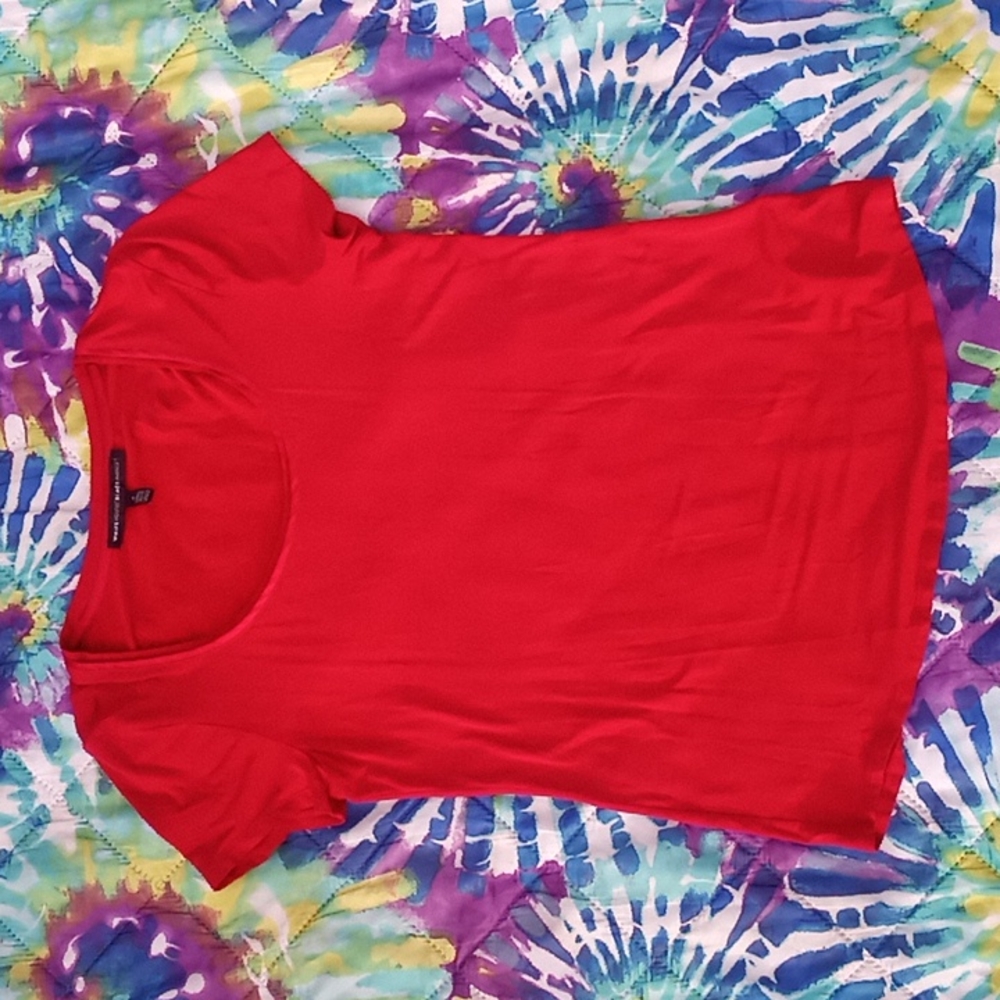 WHBM red top